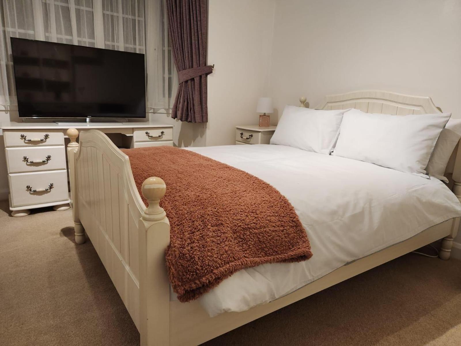 ברמינגהאם D Elmdon Homestay Shared 4 Bedrooms מראה חיצוני תמונה