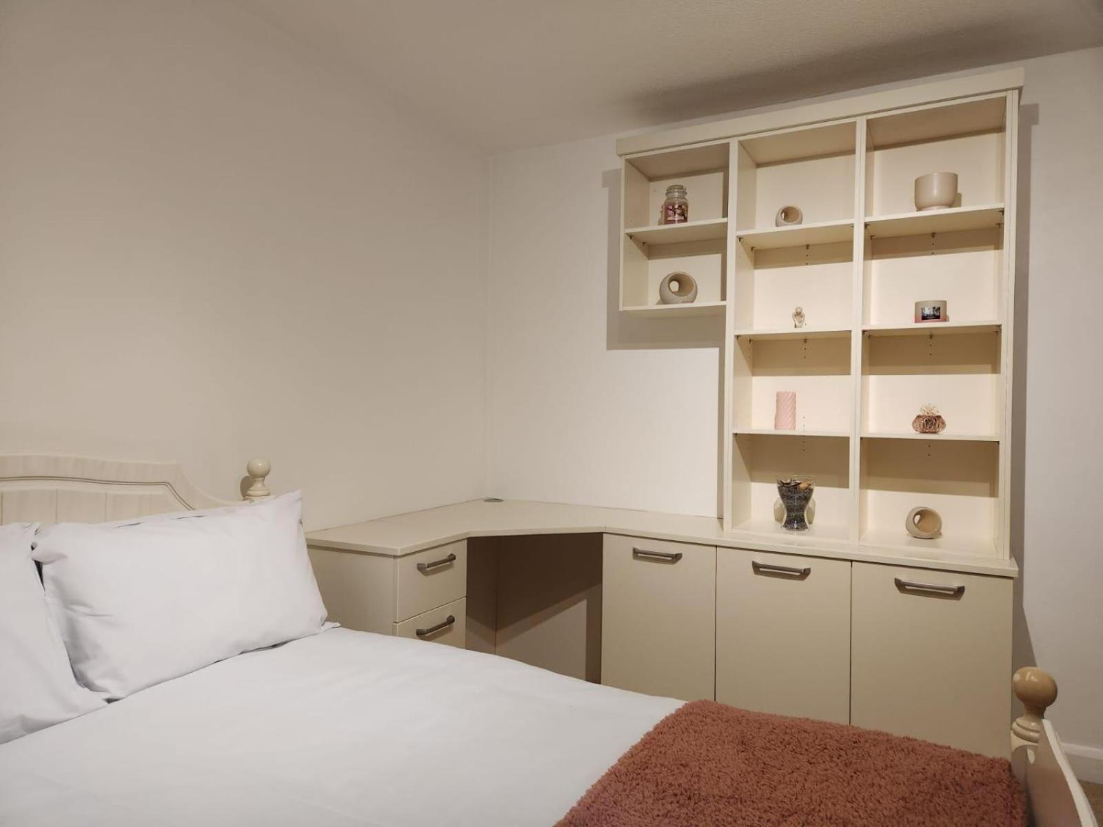 ברמינגהאם D Elmdon Homestay Shared 4 Bedrooms מראה חיצוני תמונה