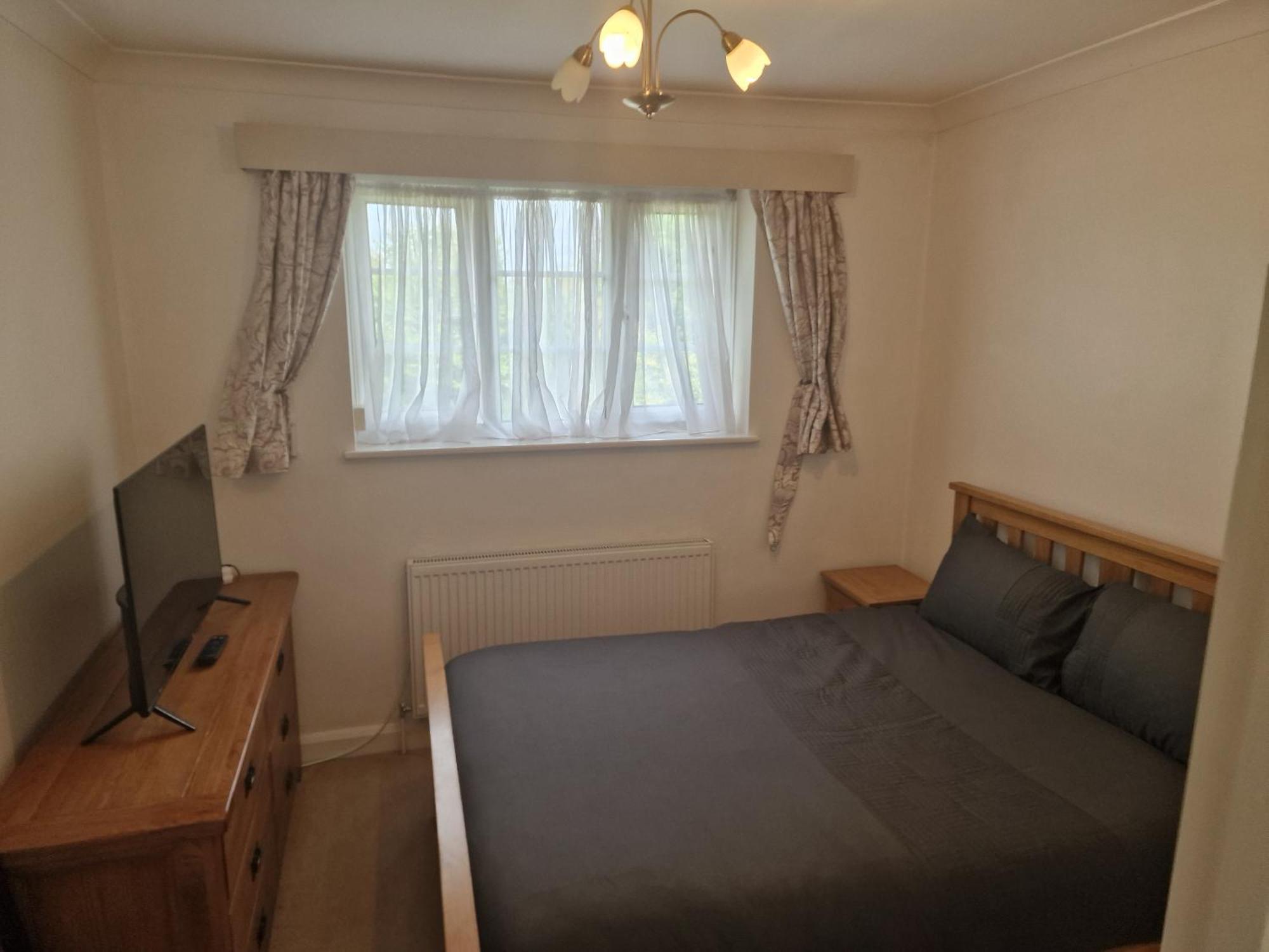 ברמינגהאם D Elmdon Homestay Shared 4 Bedrooms מראה חיצוני תמונה