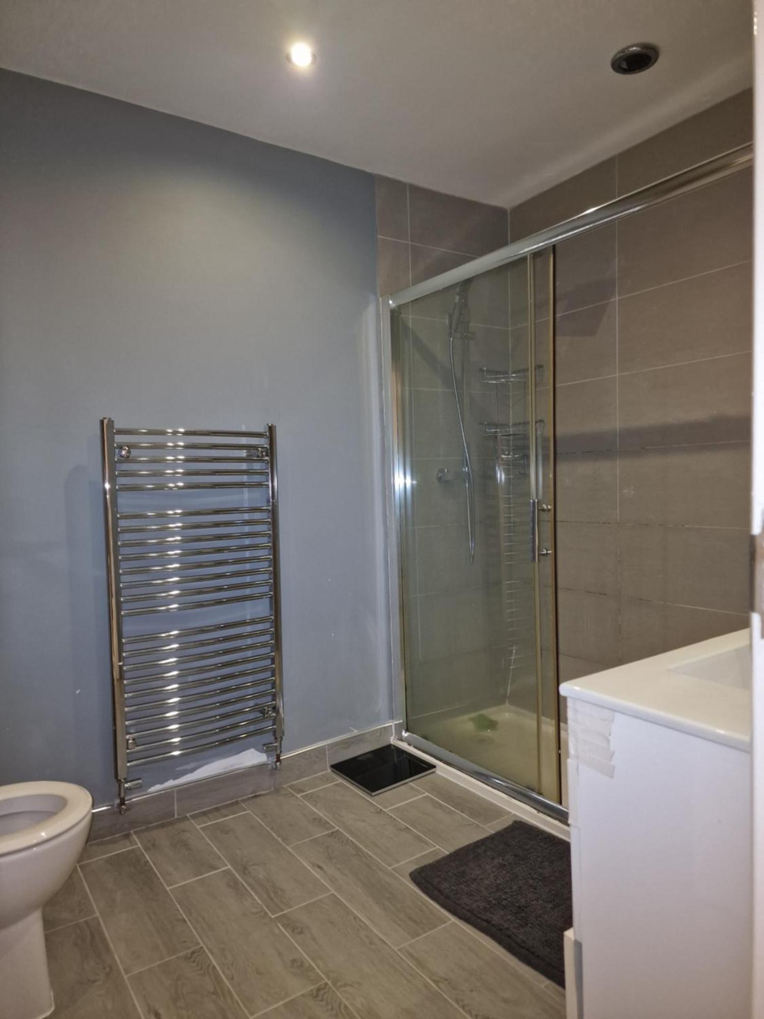 ברמינגהאם D Elmdon Homestay Shared 4 Bedrooms מראה חיצוני תמונה